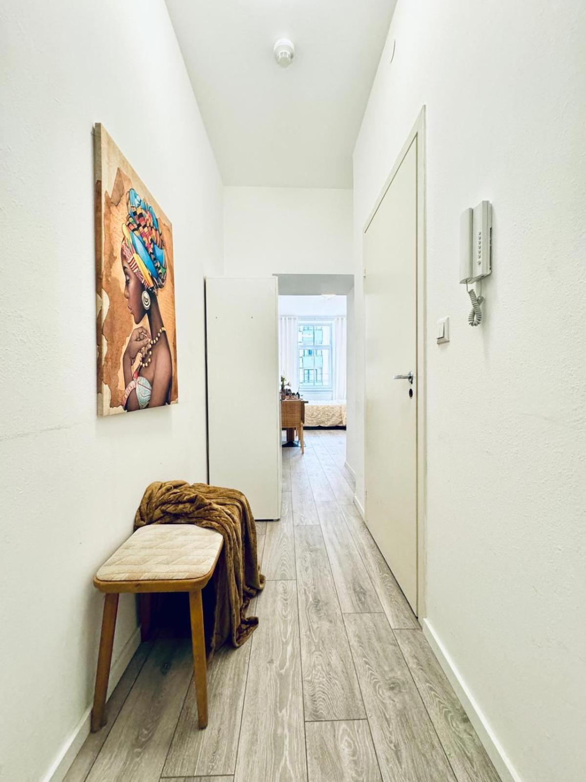 Cozy Apt, 15-min Drive To Schoenbrunn * Wien